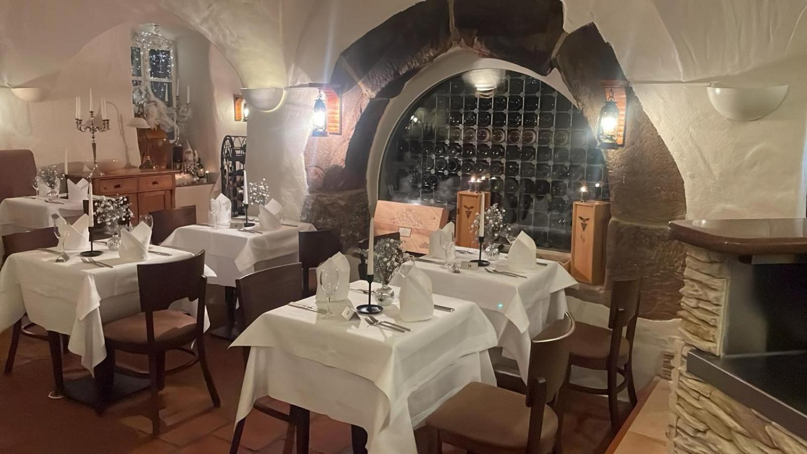 Hotel Restaurant Altes Badhaus Eberbach  Exterior photo
